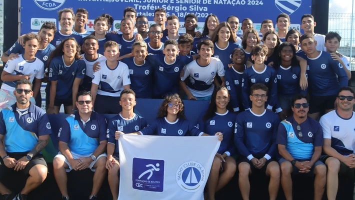 Yacht Clube da Bahia conquista terceiro lugar geral no XXVI Trofeu Sérgio Silva de natação