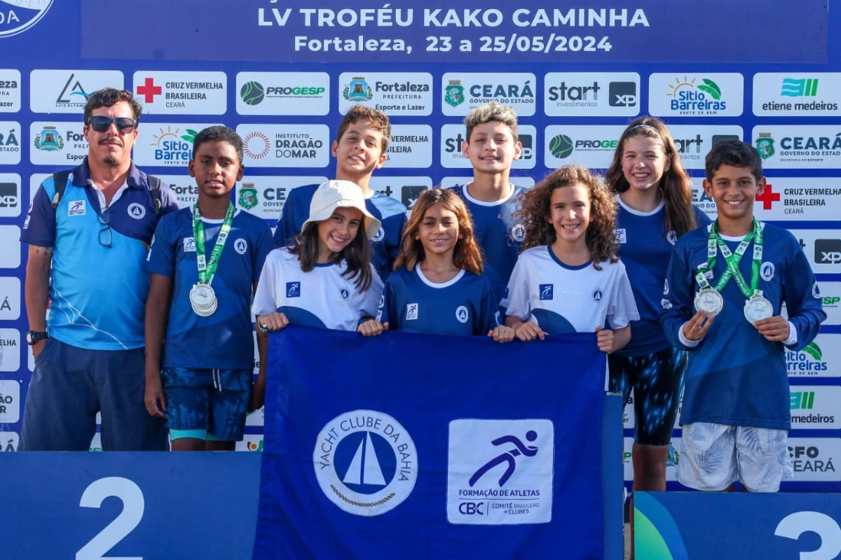 Nadadores do mirim e do master do YCB brilham em competições neste fim de semana